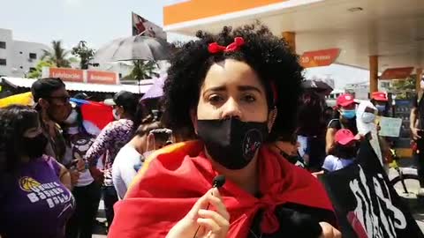 Mujeres en Cartagena marchan para rechazar abuso policial