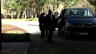 Captain Tom's family arrive at his funeral