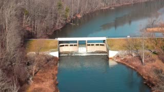 Wingford Farms dam / Ford dam