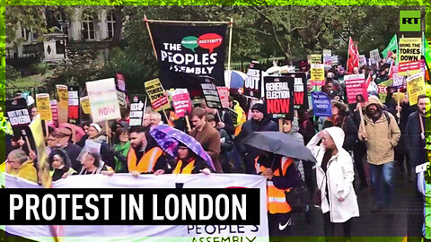 ‘Britain is broken’ march calls for general election
