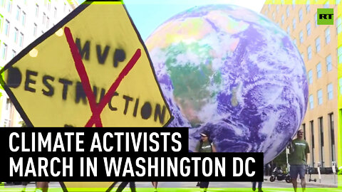 US activists call for climate emergency declaration