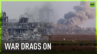 Smoke and Israeli tanks at Gaza border