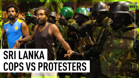 Clashes & arrests: Sri Lankan cops remove protest site near president’s office