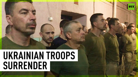 Ukrainian troops surrender due to lack of military support