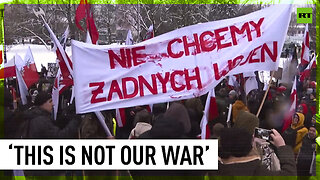 Protesters in Warsaw rally against Polish support for Kiev