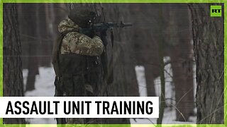 Russian motorized rifle units undergo assault combat training