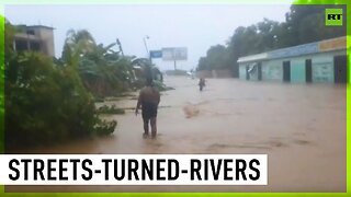 Deadly floods submerge Haiti