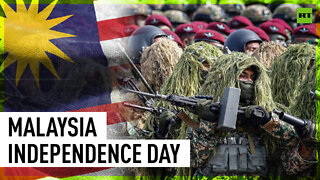 Aircraft & armored vehicles: Malaysia celebrates independence with parade