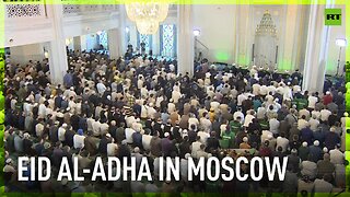 Thousands of Muslims celebrate Eid al-Adha at Moscow Cathedral Mosque