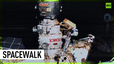 Russian & Italian astronomers work outside ISS to activate robotic arm