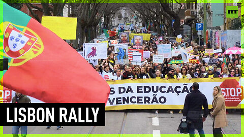 Lisbon teachers take to streets demanding better working conditions