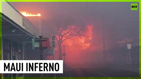 Ferocious wildfires rip through historic town of Lahaina in Hawaii