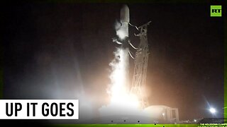 Falcon 9 with Starlink satellites launches into orbit