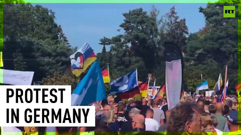 Protesters demand opening of Nord Stream-2 amid energy crisis in Germany