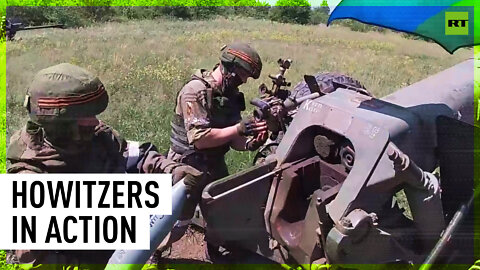 D-30 howitzers take out Ukrainian military targets