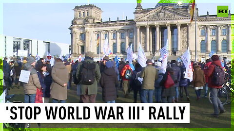 'Stop World War III' protesters demand German govt cease arms deliveries to Ukraine