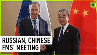 Lavrov meets with Chinese counterpart in Bali