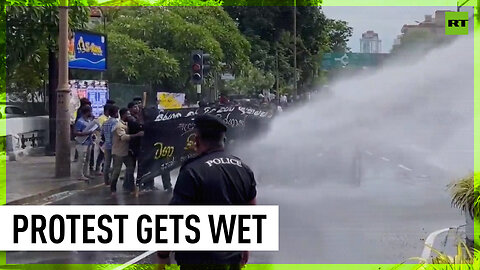 Police disperse demonstrators with water cannons in Sri Lanka