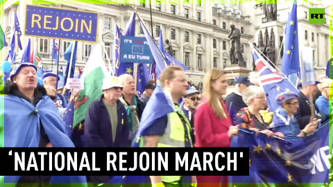 Thousands march in London calling for UK to rejoin EU