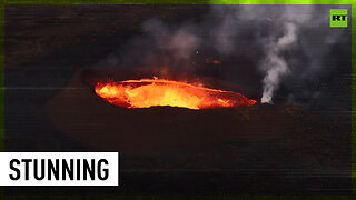Iceland volcanic eruption attracts tourists despite authorities' warning