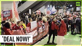 Protesters shut down main Tel Aviv intersection, call for deal to free Hamas hostages