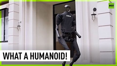 World’s most powerful humanoid robot look like it needs the toilet