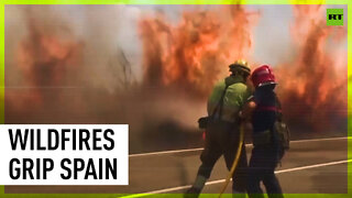 Fierce battle in close-up: Firefighters against raging inferno