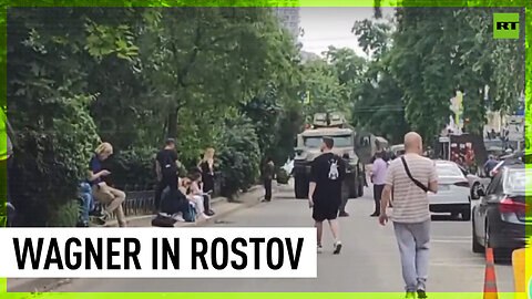 Sounds of gunfire and blast near army HQ in Rostov-on-Don