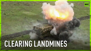 Russian combat engineers clear landmines with robotic system