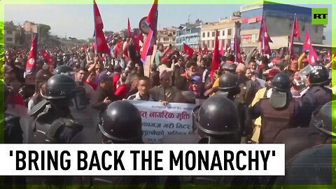 Thousands demand restoration of Nepal's monarchy