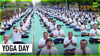 Massive Yoga session breaks Guinness World Record