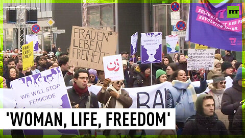 Female solidarity rally | Berliners protest global femicides