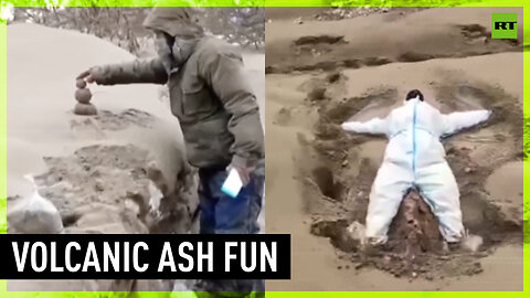 Kamchatka residents have fun in volcanic ash following Shiveluch eruption