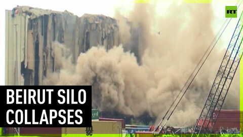 Grain silo COLLAPSES, sending massive cloud of smoke into the sky