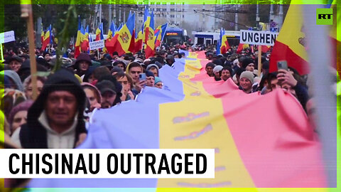Chisinau residents decry current administration, call for resignation