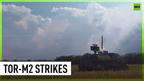 Russia’s ‘Tor-M2’ air defense system in action