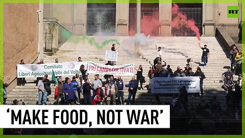 ‘- F16, + tractors’: Italian farmers protest in Rome