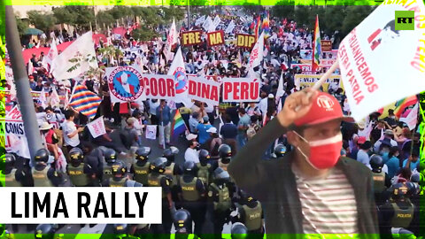 Hundreds rally in Lima in support for a new constitution proposal