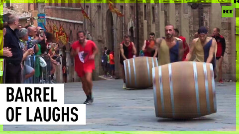 Barrels of fun | Traditional wine barrel race delights visitors