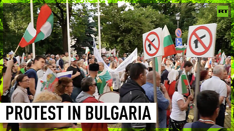 Thousands in Bulgaria march against government, military aid to Ukraine