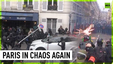 Sixth round of pension reform protests in Paris ends in clashes