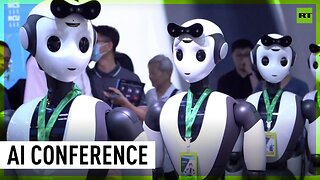 World Artificial Intelligence Conference: Friendly humanoid robots & cute robodogs