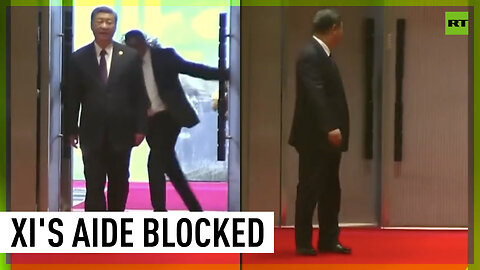 Security guard blocks aide to Xi Jinping at BRICS Summit