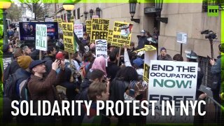 Protesters in New York rally against arrests at Columbia University