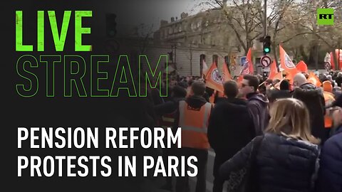 Pension reform protests continue in Paris
