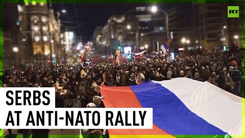 Belgrade residents denounce NATO in support of Russia