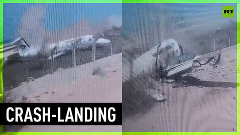 Plane crash-lands at Mogadishu airport