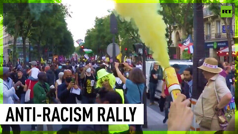 'Rights are violated everywhere' | Yellow Vests join hundreds for anti-racism march through Paris