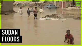 Flash floods rip up homes in Sudan