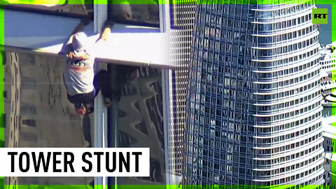 San Francisco 'spider-man' climbs 300m-tall tower